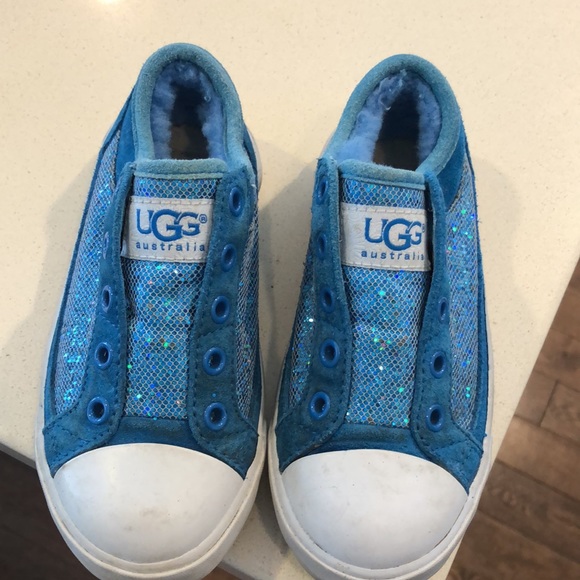 Ugg Australia, childrens 9 / C9 , sparkle, slip on shoes. - Picture 6 of 6